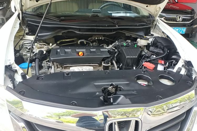 Used Honda Crider 2015 1.8L automatic comfort version Engine Bay