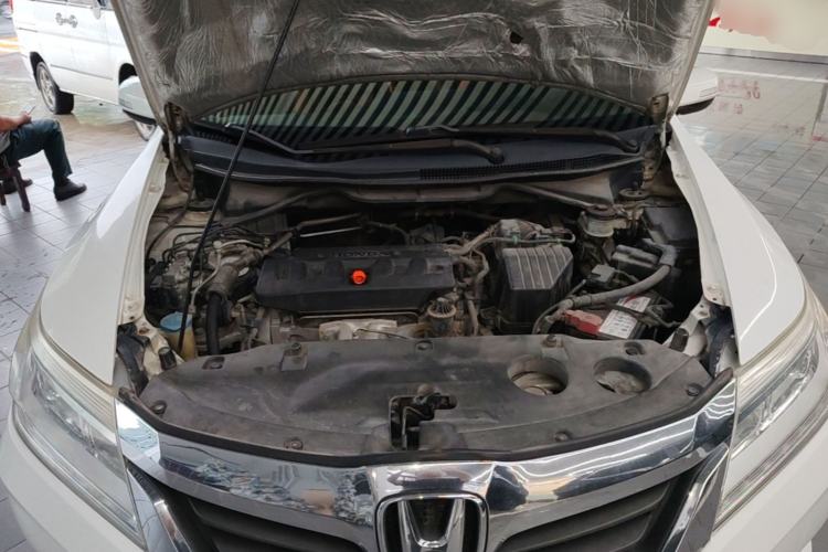 Used Honda Crider 2015 1.8L automatic comfort version Engine Bay