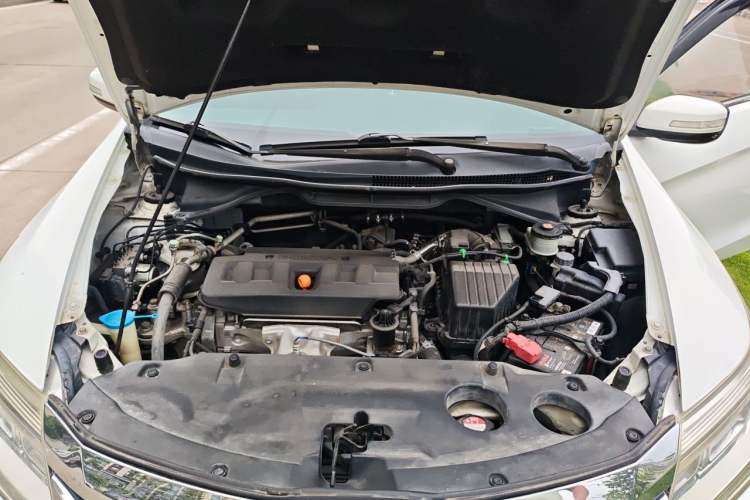 Used Honda Crider 2015 1.8L manual Comfort version Engine Bay