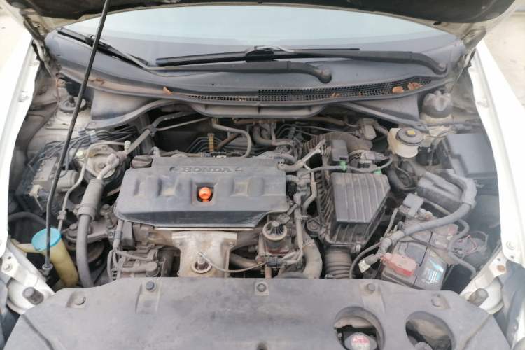 Used Honda Crider 2015 1.8L automatic luxury edition Engine Bay
