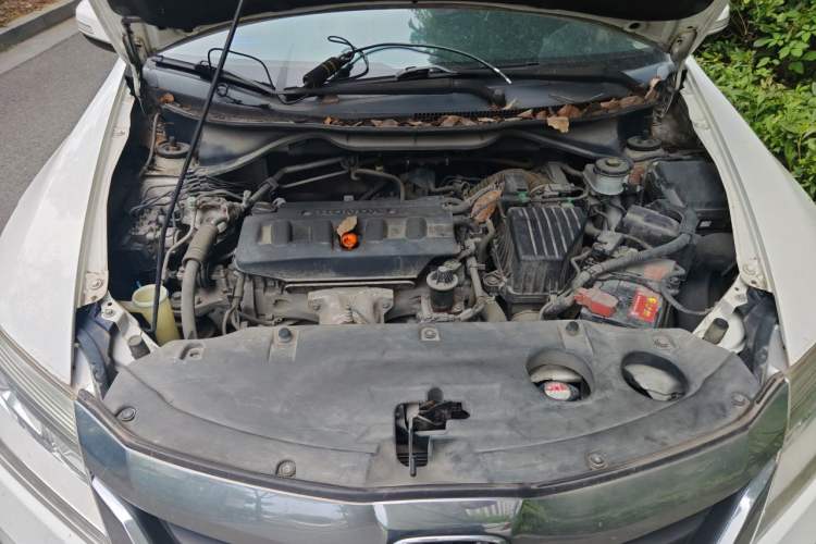 Used Honda Crider 2015 1.8L automatic comfort version Engine Bay