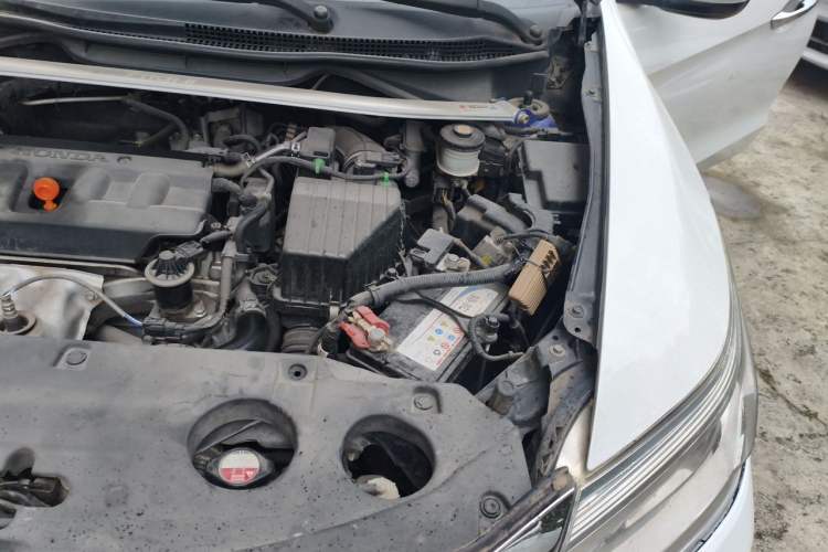 Used Honda Crider 2015 1.8L automatic comfort version Engine Bay Left