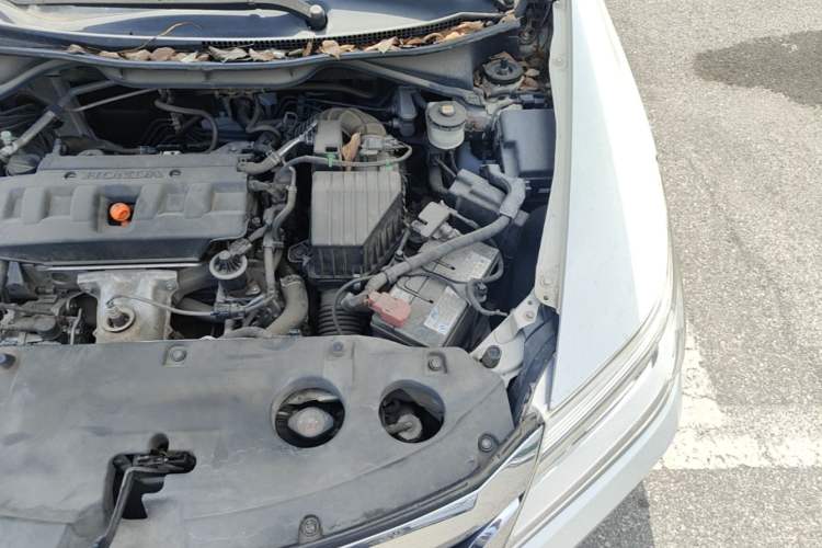Used Honda Crider 2015 1.8L automatic luxury edition Engine Bay Left