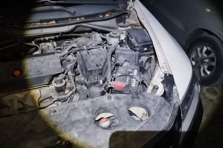 Used Honda Crider 2015 1.8L automatic luxury edition Engine Bay Left