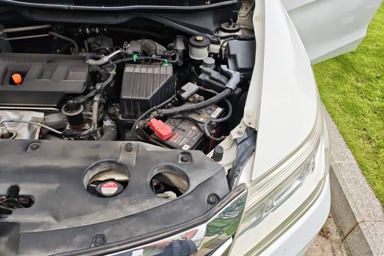 Used Honda Crider 2015 1.8L manual Comfort version Engine Bay Left