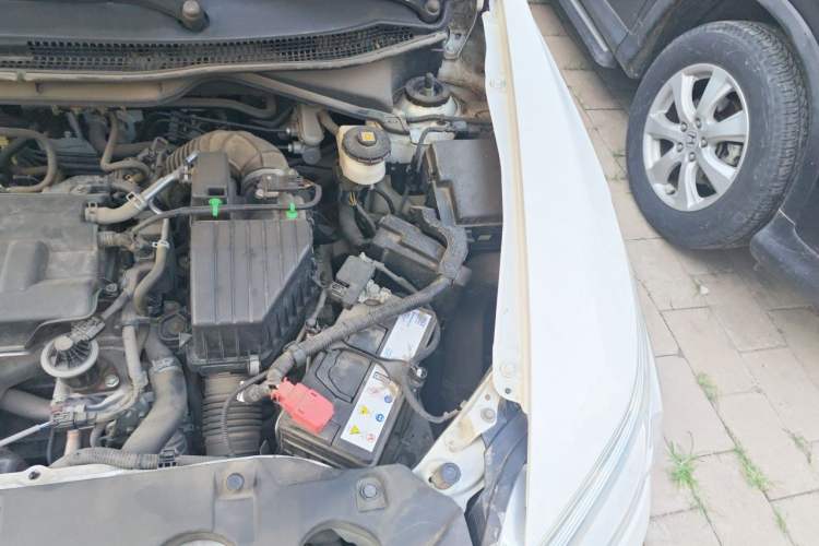 Used Honda Crider 2015 1.8L automatic luxury edition Engine Bay Left