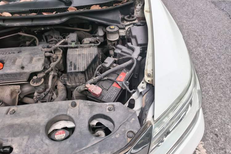 Used Honda Crider 2015 1.8L automatic luxury edition Engine Bay Left
