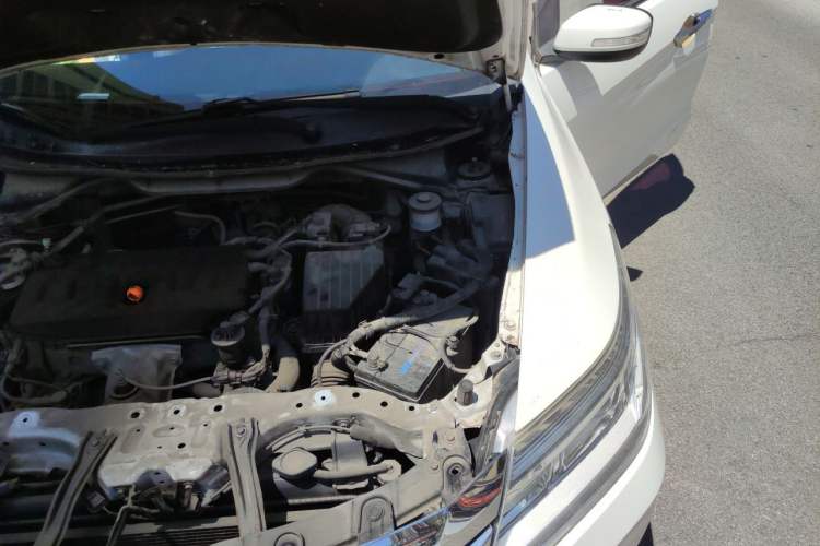 Used Honda Crider 2015 1.8L automatic luxury edition Engine Bay Left