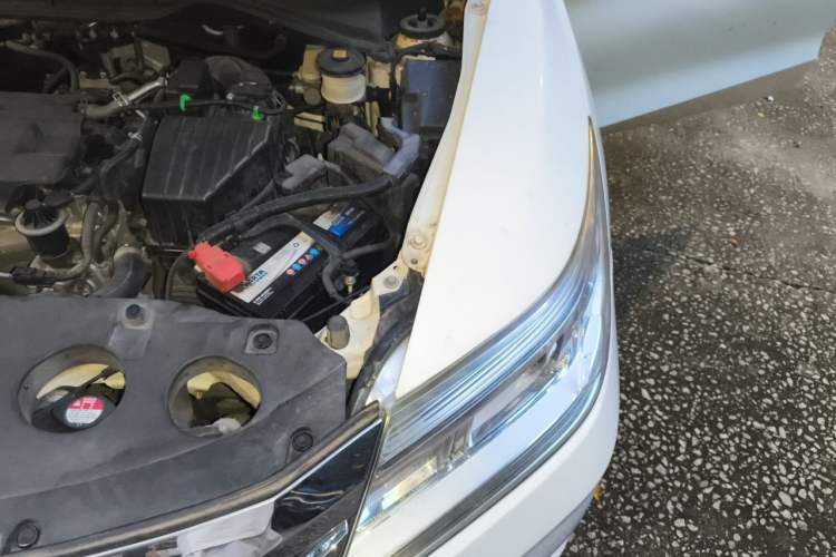 Used Honda Crider 2015 1.8L automatic luxury edition Engine Bay Left
