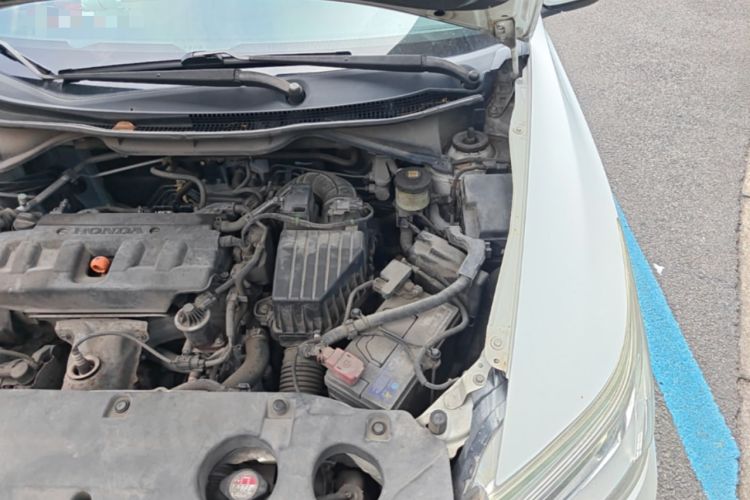 Used Honda Crider 2015 1.8L automatic luxury edition Engine Bay Left