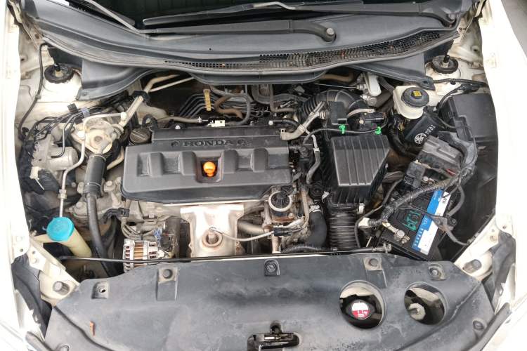 Used Honda Crider 2015 1.8L automatic luxury edition Engine Bay