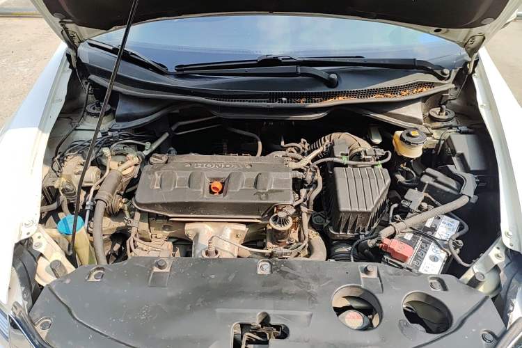Used Honda Crider 2015 1.8L automatic luxury edition Engine Bay
