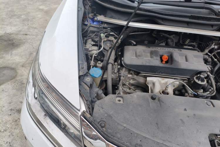 Used Honda Crider 2015 1.8L automatic comfort version Engine Bay Right