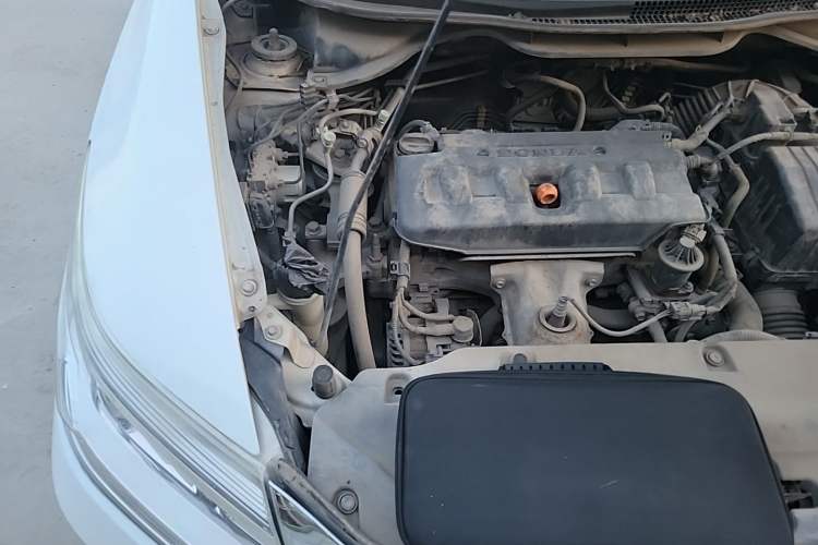 Used Honda Crider 2015 1.8L manual Comfort version Engine Bay Right