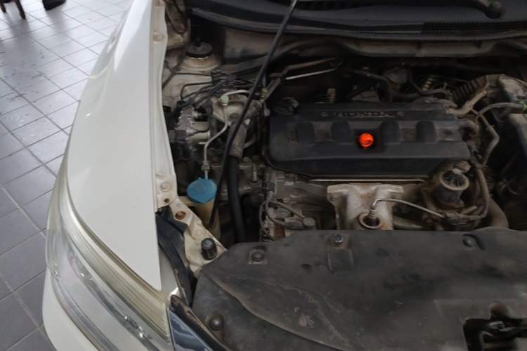 Used Honda Crider 2015 1.8L automatic comfort version Engine Bay Right