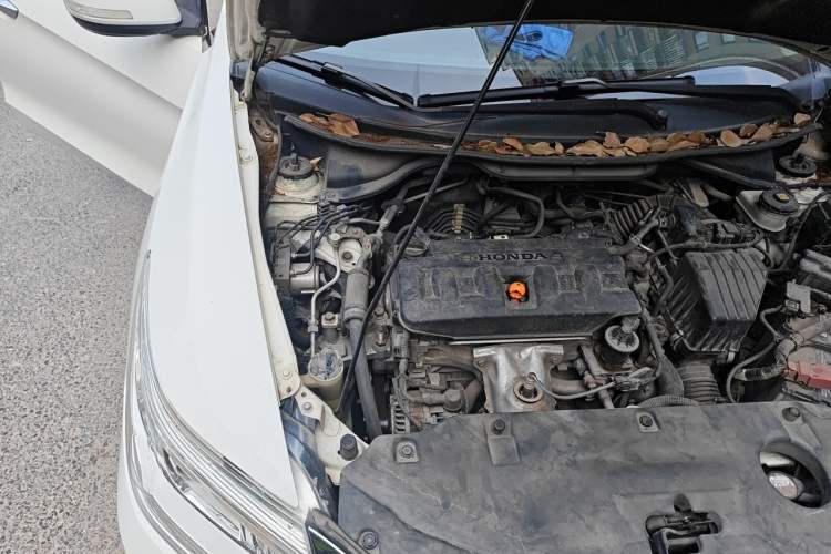 Used Honda Crider 2015 1.8L automatic luxury edition Engine Bay Right