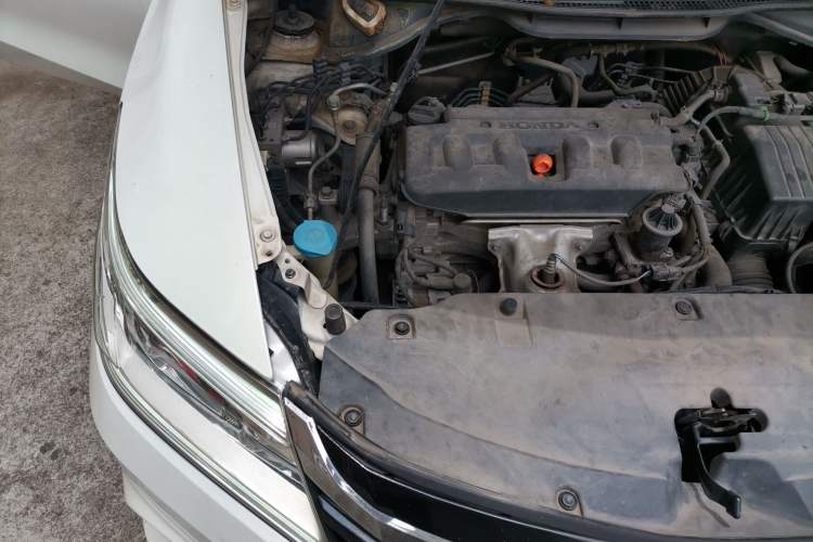 Used Honda Crider 2015 1.8L Automatic Ultra-Configured Limited Edition Engine Bay Right