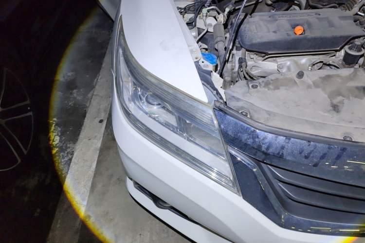 Used Honda Crider 2015 1.8L Automatic Ultra-Configured Limited Edition Engine Bay Right