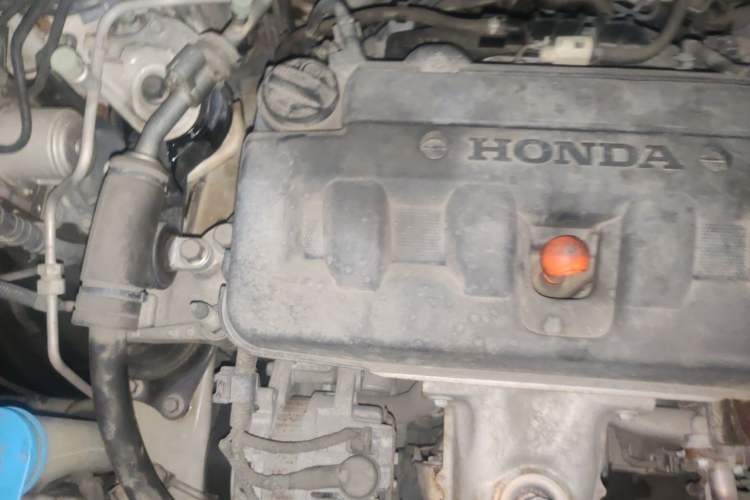 Used Honda Crider 2015 1.8L automatic luxury edition Engine Bay Right