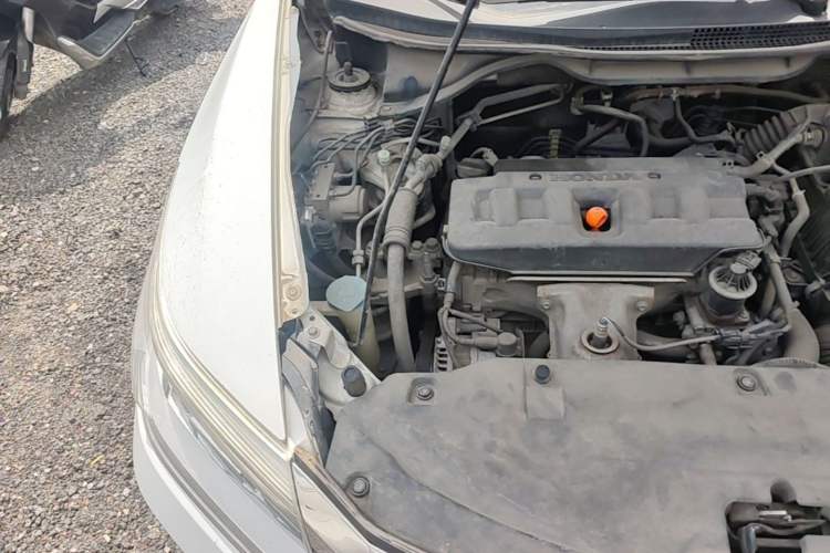 Used Honda Crider 2015 1.8L automatic luxury edition Engine Bay Right