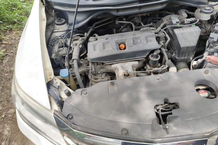 Used Honda Crider 2015 1.8L automatic luxury edition Engine Bay Right