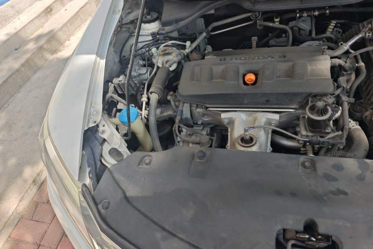 Used Honda Crider 2015 1.8L automatic comfort version Engine Bay Right