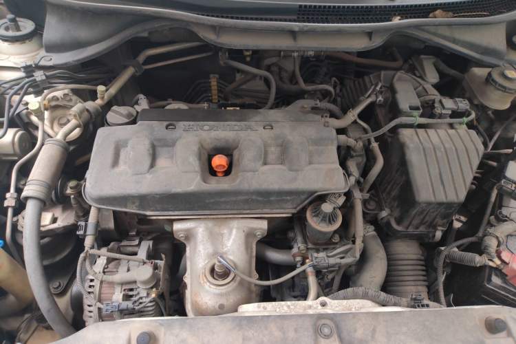 Used Honda Crider 2015 1.8L automatic luxury edition Engine Bay