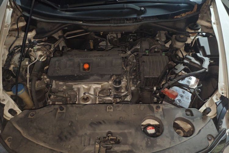 Used Honda Crider 2015 1.8L automatic luxury edition Engine Bay