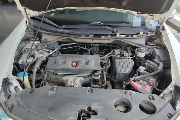 Used Honda Crider 2015 1.8L automatic luxury edition Engine Bay