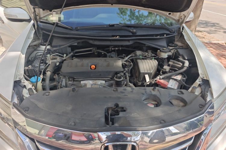 Used Honda Crider 2015 1.8L automatic comfort version Engine Bay