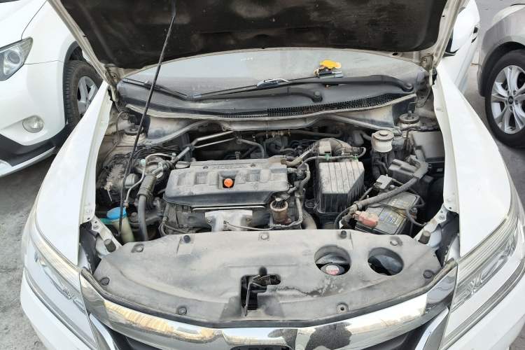 Used Honda Crider 2015 1.8L Automatic Ultra-Configured Limited Edition Engine Bay