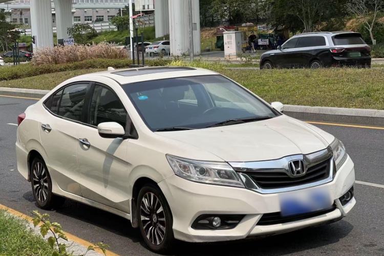 Used Honda Crider 2015 1.8L automatic luxury edition Exterior 1