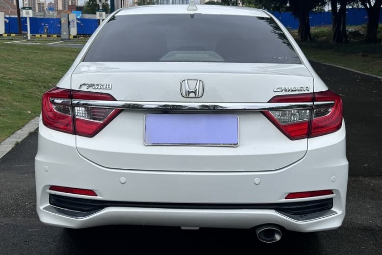 Used Honda Crider 2015 1.8L automatic luxury edition Exterior 2