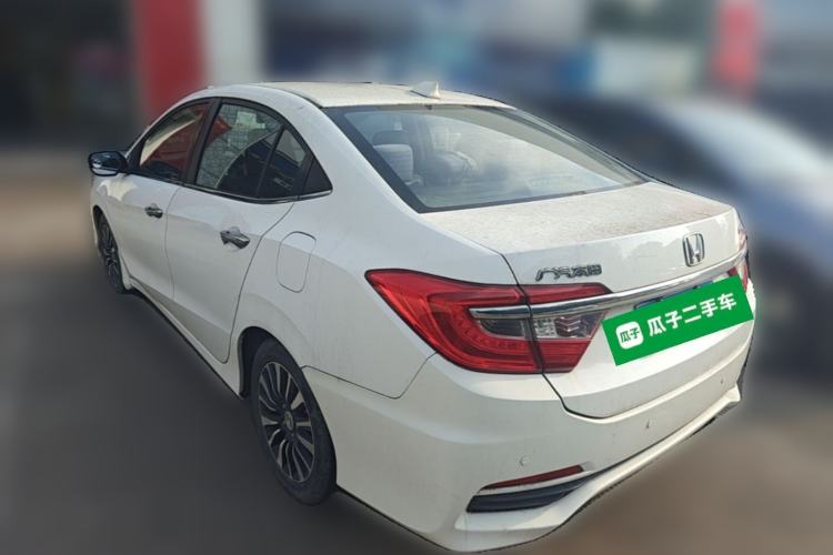 Used Honda Crider 2015 1.8L automatic comfort version Exterior 2