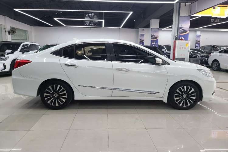 Used Honda Crider 2015 1.8L manual Comfort version Exterior 2