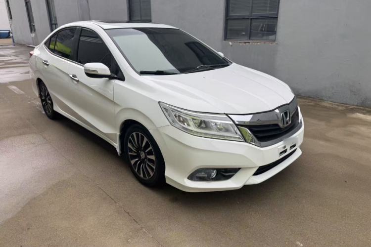 Used Honda Crider 2015 1.8L automatic luxury edition Exterior 3