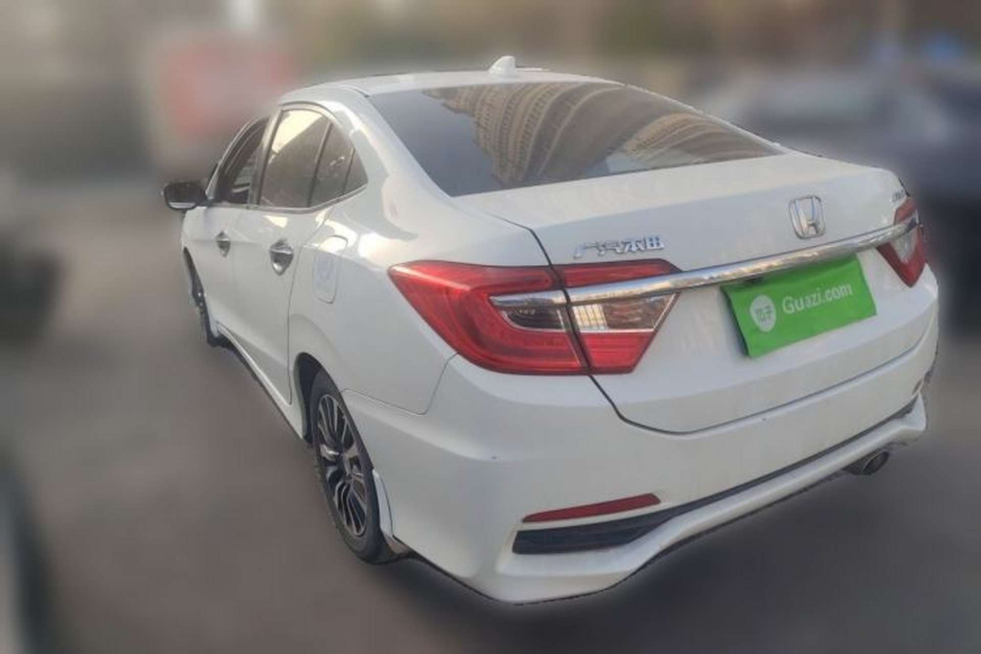 Used Honda Crider 2015 1.8L automatic comfort version Exterior 3