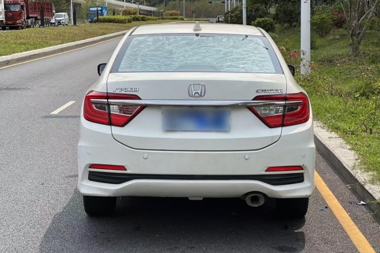 Used Honda Crider 2015 1.8L automatic luxury edition Exterior 3