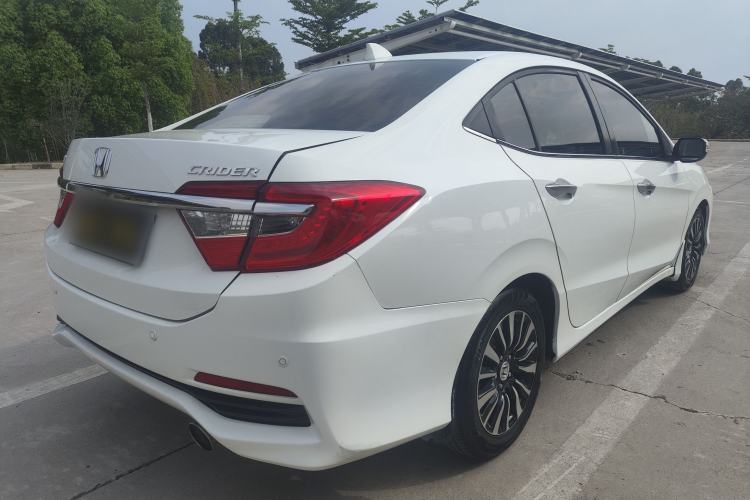 Used Honda Crider 2015 1.8L Automatic Ultra-Configured Limited Edition Exterior 4