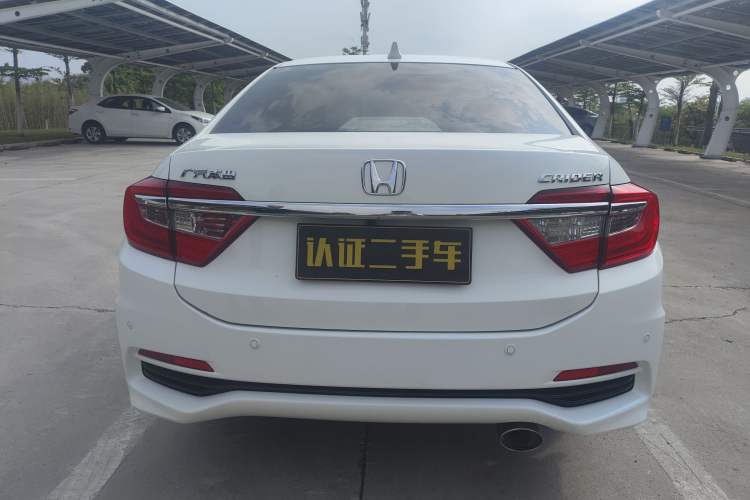 Used Honda Crider 2015 1.8L Automatic Ultra-Configured Limited Edition Exterior 5