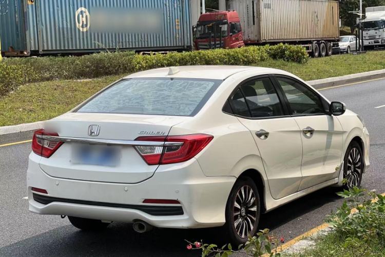 Used Honda Crider 2015 1.8L automatic luxury edition Exterior 6