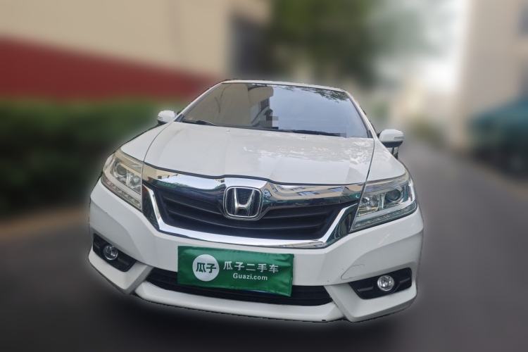 Used Honda Crider 2015 1.8L automatic luxury edition Front