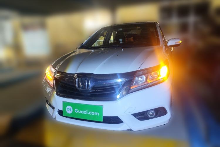 Used Honda Crider 2015 1.8L automatic luxury edition Front