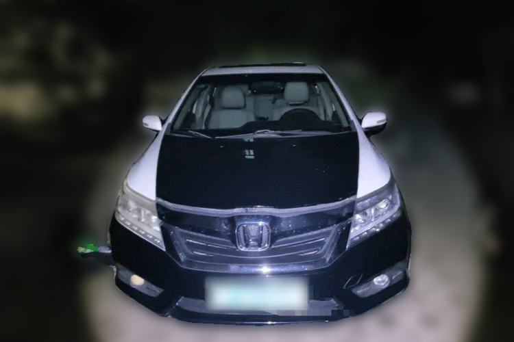 Used Honda Crider 2015 1.8L automatic luxury edition Front