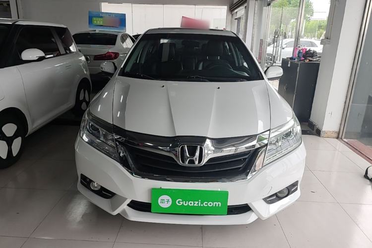 Used Honda Crider 2015 1.8L automatic luxury edition Front