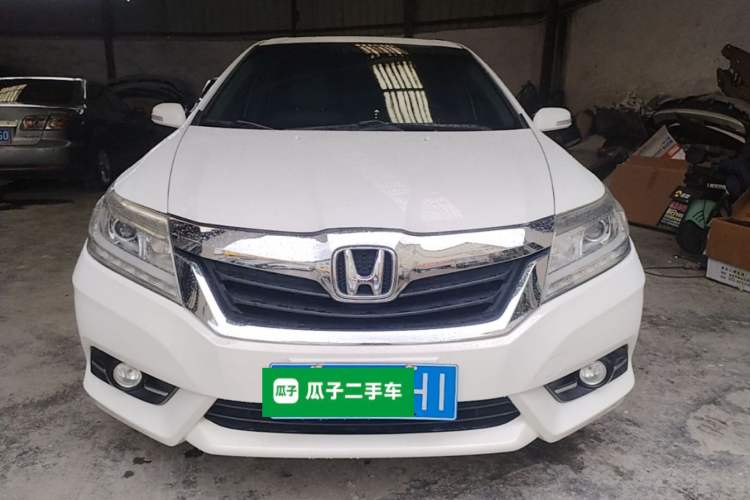 Used Honda Crider 2015 1.8L automatic luxury edition Front