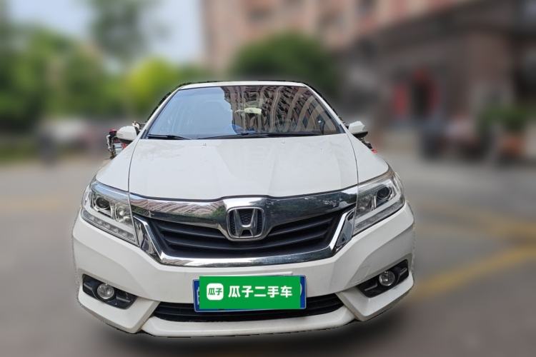 Used Honda Crider 2015 1.8L automatic luxury edition Front