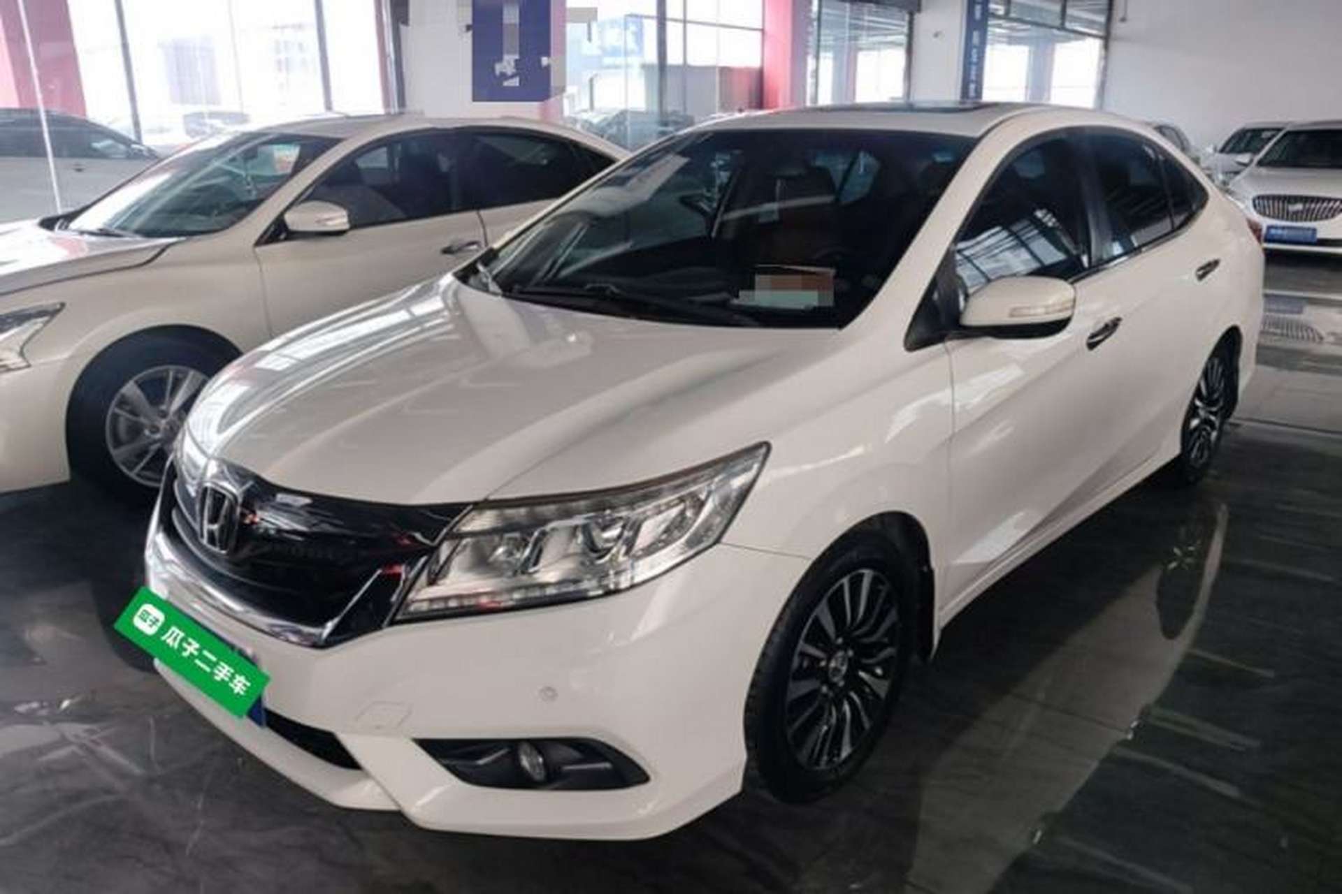 Used Honda Crider 2015 1.8L automatic luxury edition Front Left 45 Deg