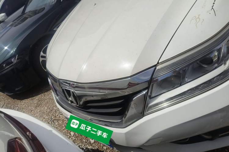 Used Honda Crider 2015 1.8L automatic luxury edition Front