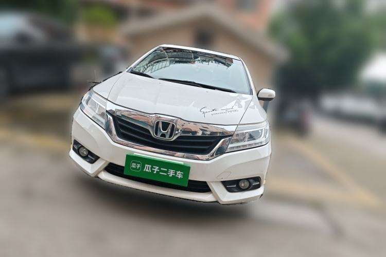 Used Honda Crider 2015 1.8L automatic luxury edition Front